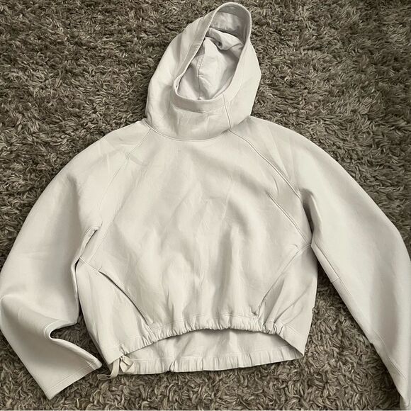 lululemon airwrap hoodie arctic white size 6 - Picture 1 of 4